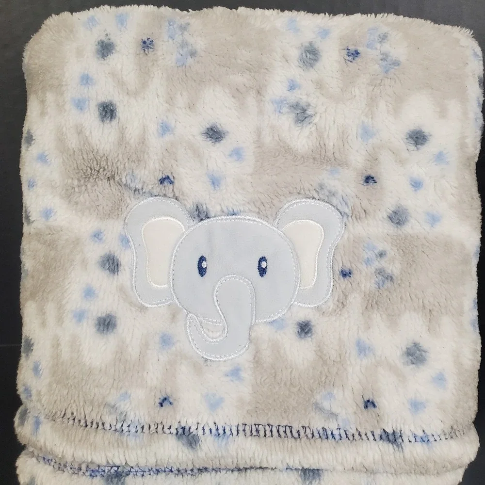 Baby Gear Blue Gray‎ Elephants Fleece Baby Blanket White 30x40 Pre-loved